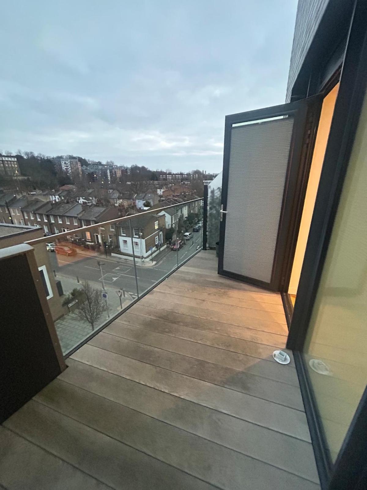 New 2 Bed Apartment Greenwich لندن المظهر الخارجي الصورة